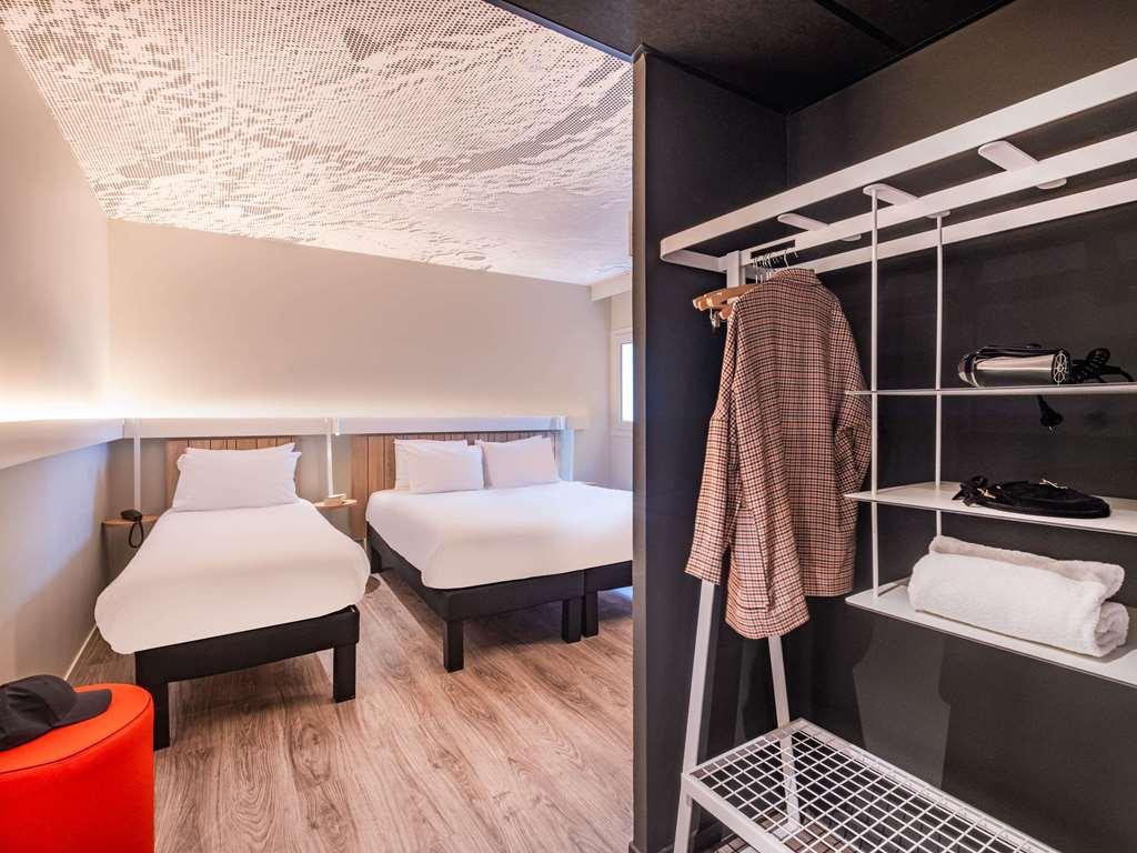Hotel Ibis Nantes Treillières Habitación foto